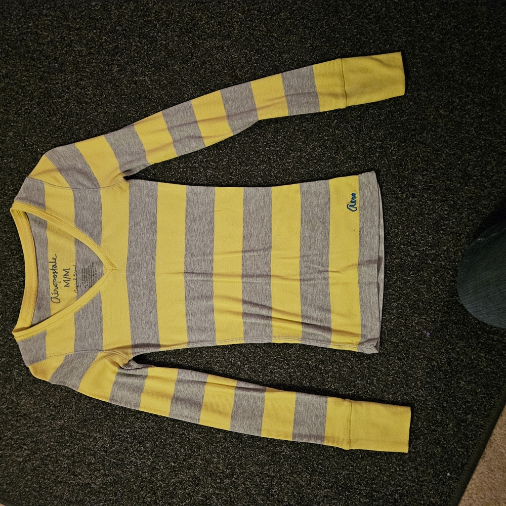 Aeropostale Yellow and Gray Striped Sweater